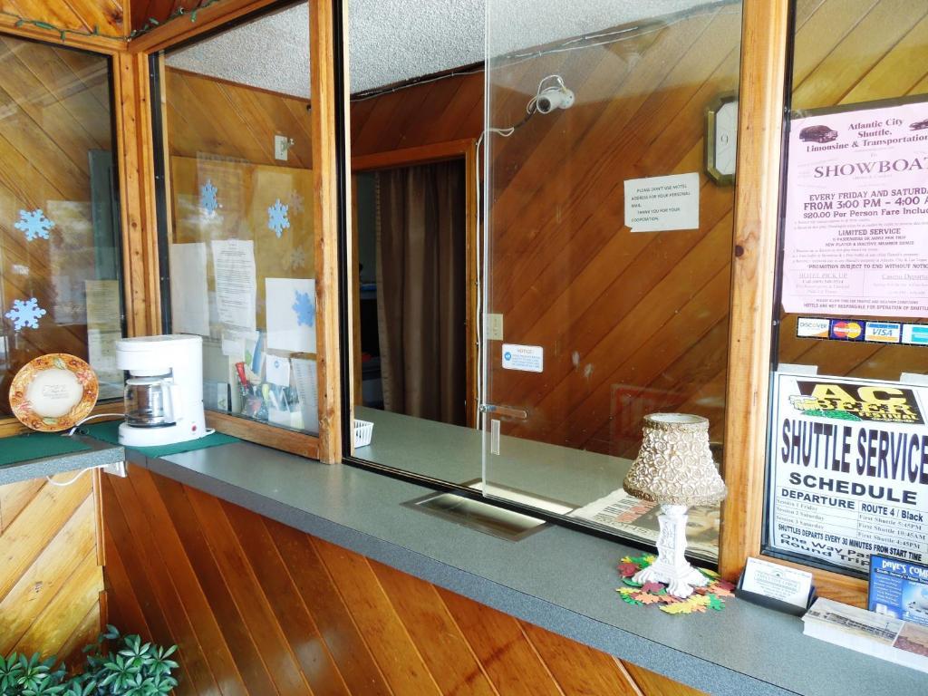 Executive Lodge Absecon Extérieur photo